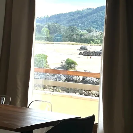 Piso Playa De Barcos 아파트 *