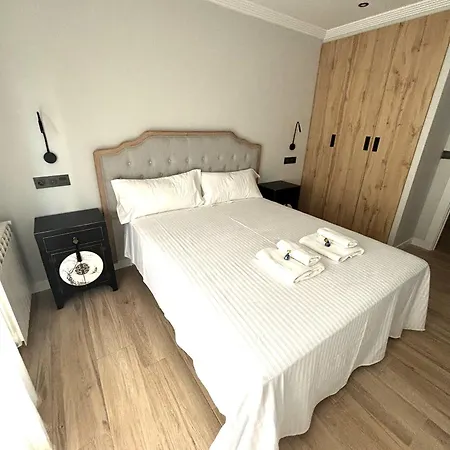 아파트 Piso Playa De Barcos